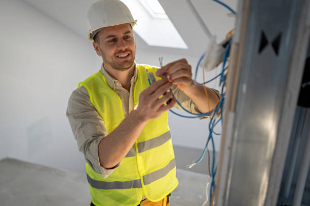 Best Affordable Emergency Electrician  in Middleborough Center, MA